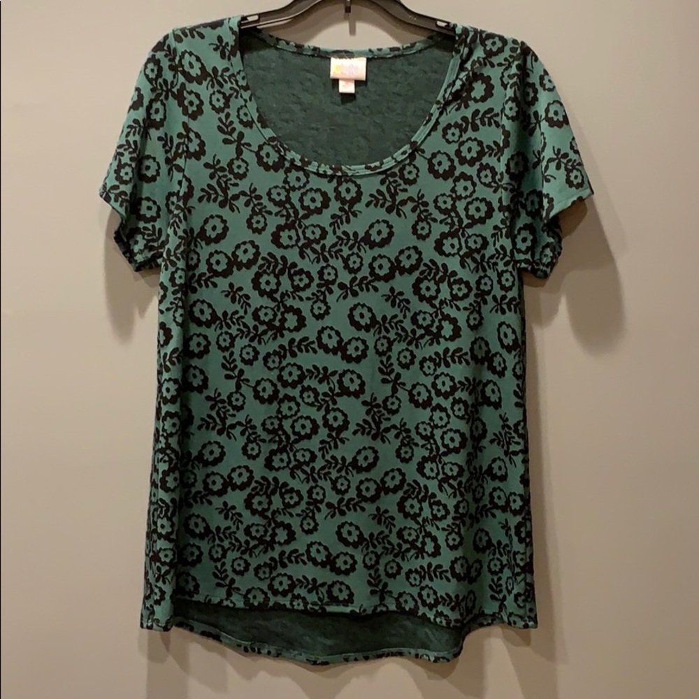 Lula Roe Classic T